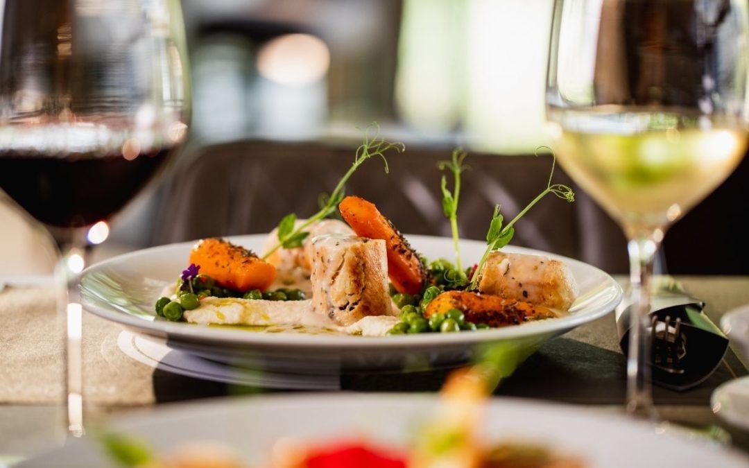 Aprende a escoger el vino adecuado para cada comida